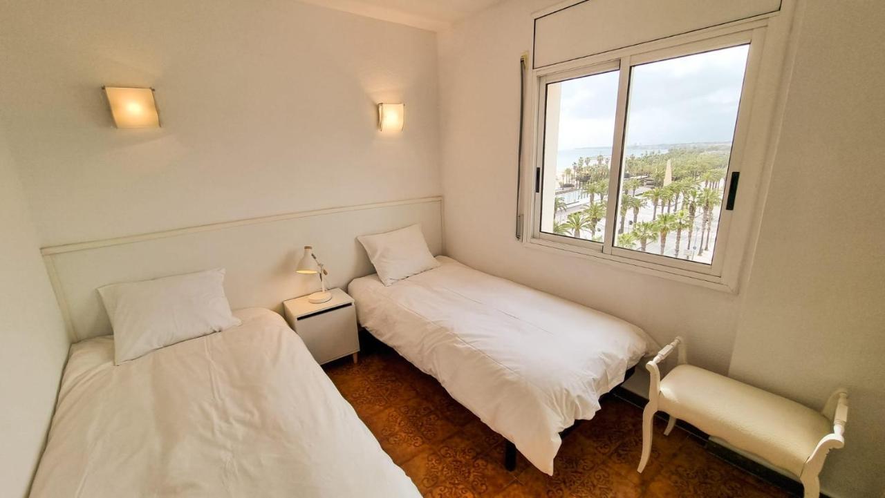 Fantastic Sea View On The Beach Salou Luaran gambar